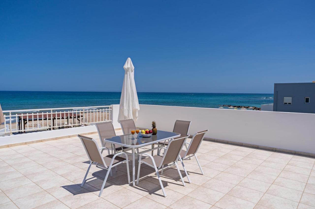 Azure Seaside Apts Magnisia Екстер'єр фото
