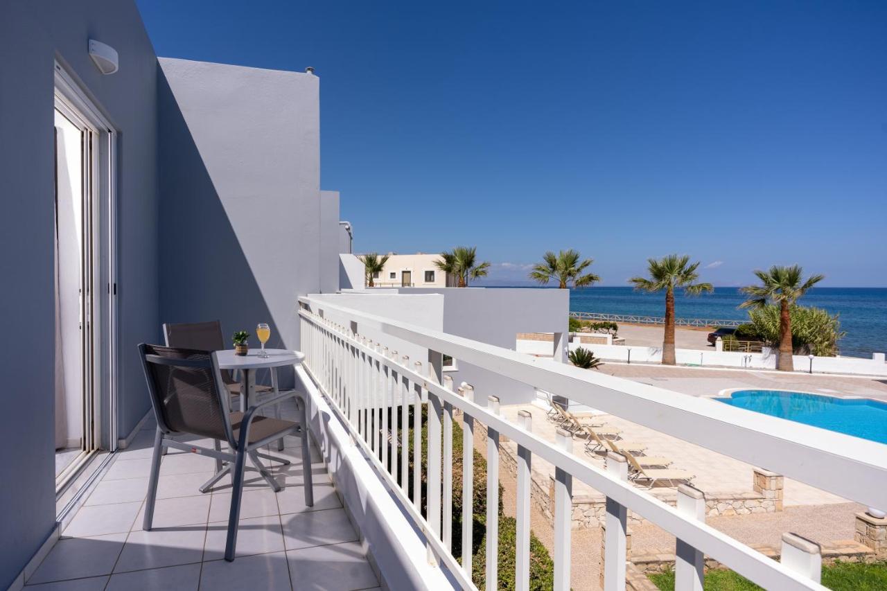 Azure Seaside Apts Magnisia Екстер'єр фото