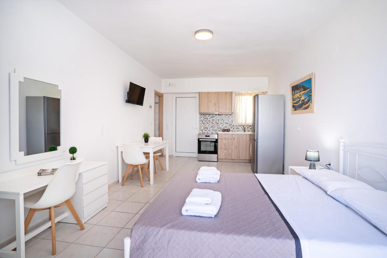 Azure Seaside Apts Magnisia Екстер'єр фото