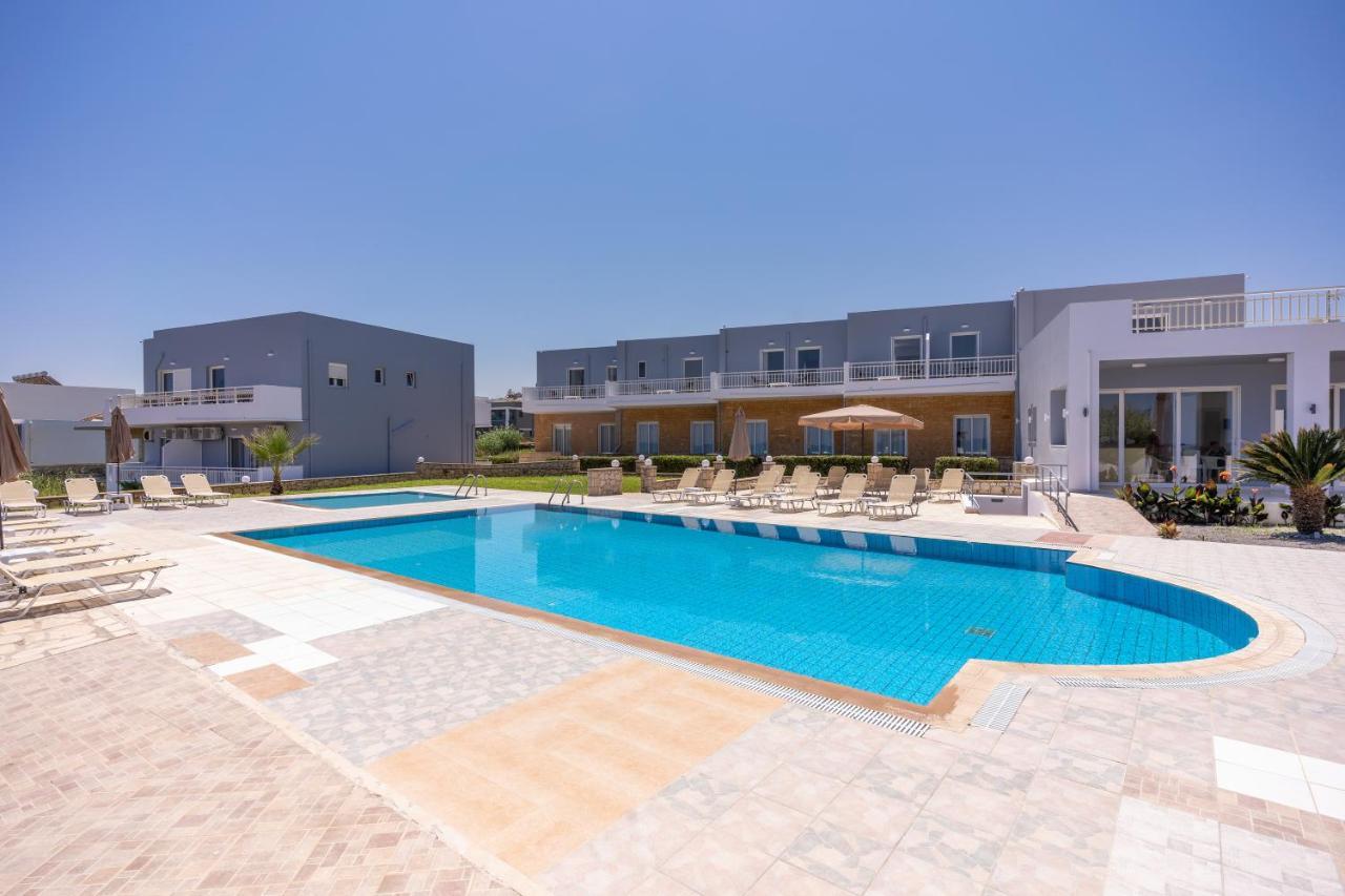 Azure Seaside Apts Magnisia Екстер'єр фото