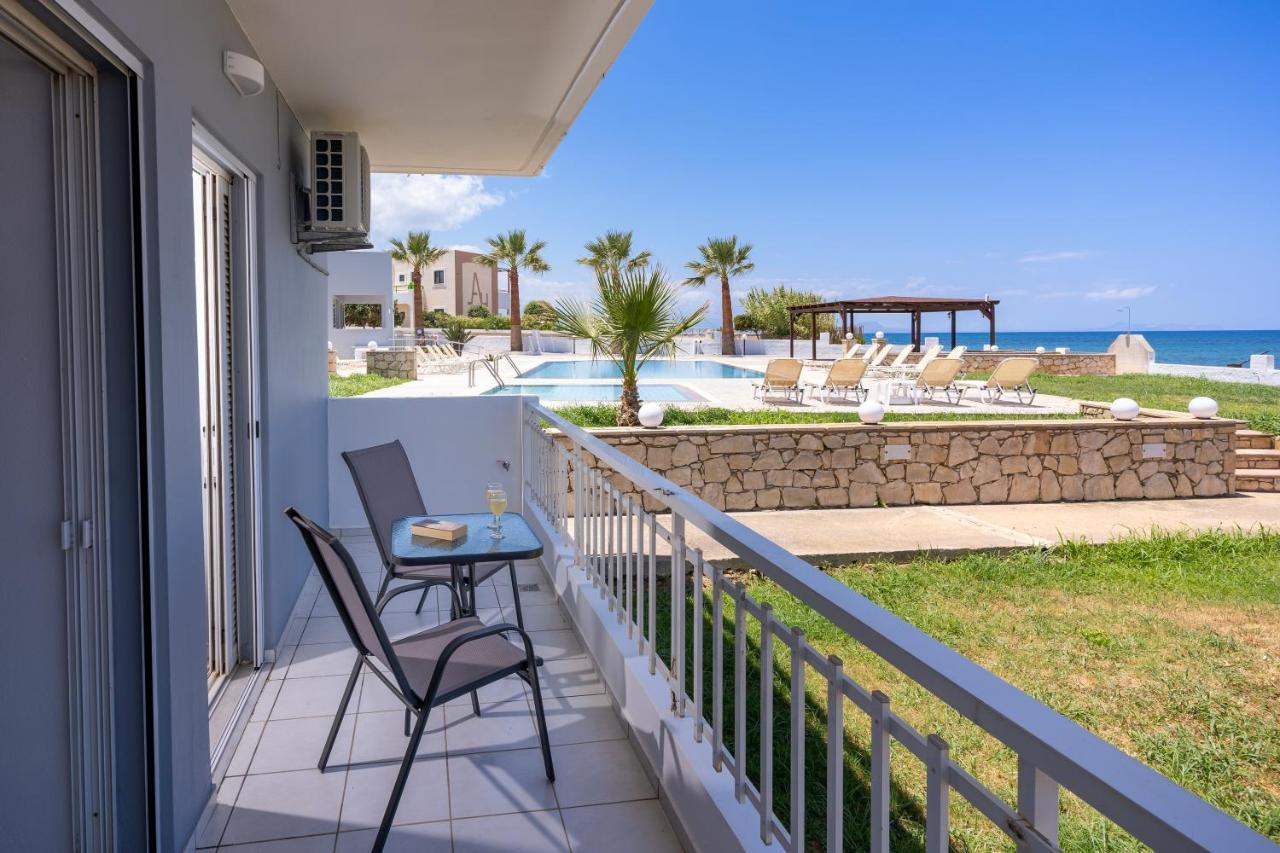 Azure Seaside Apts Magnisia Екстер'єр фото