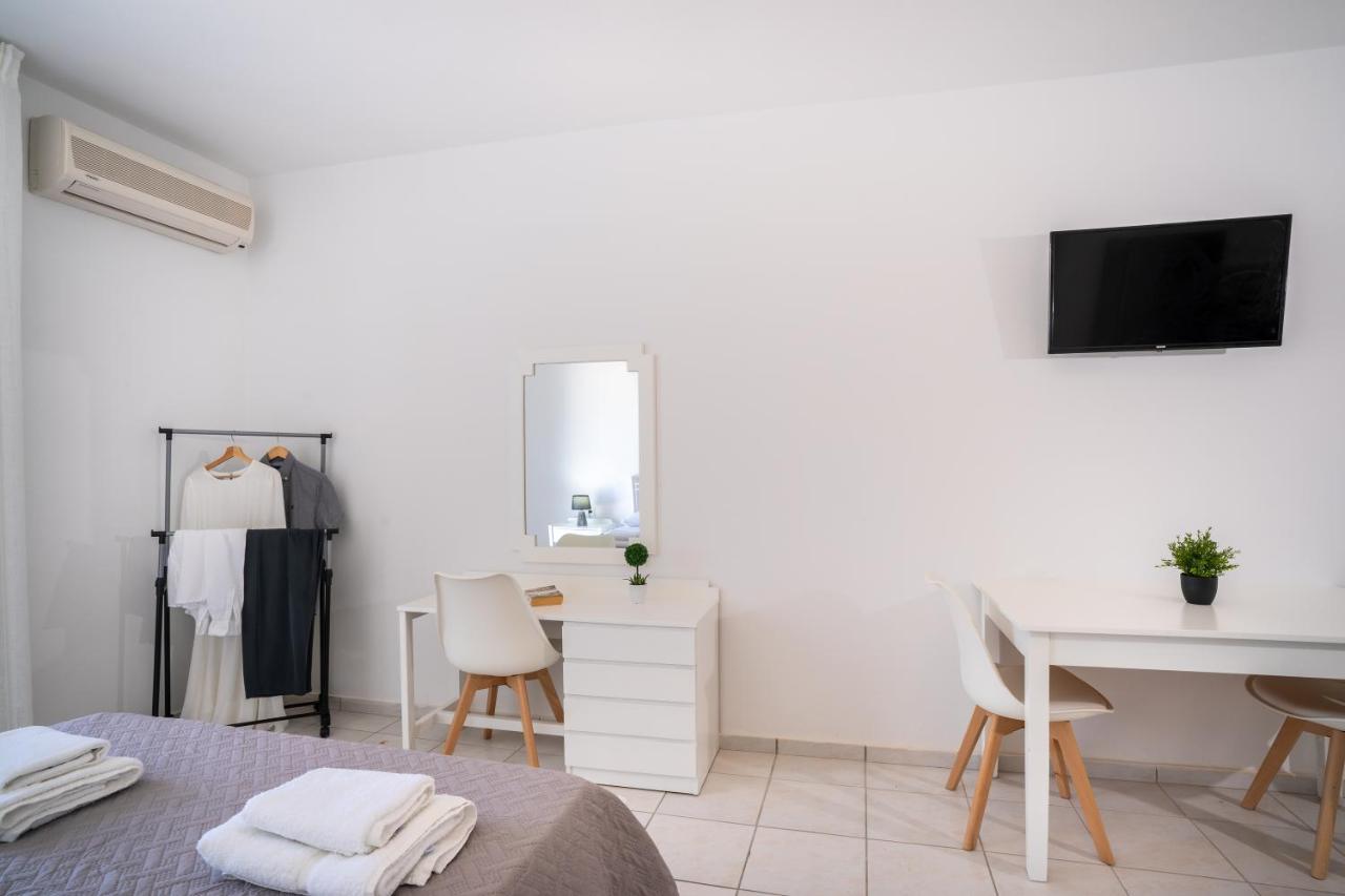 Azure Seaside Apts Magnisia Екстер'єр фото
