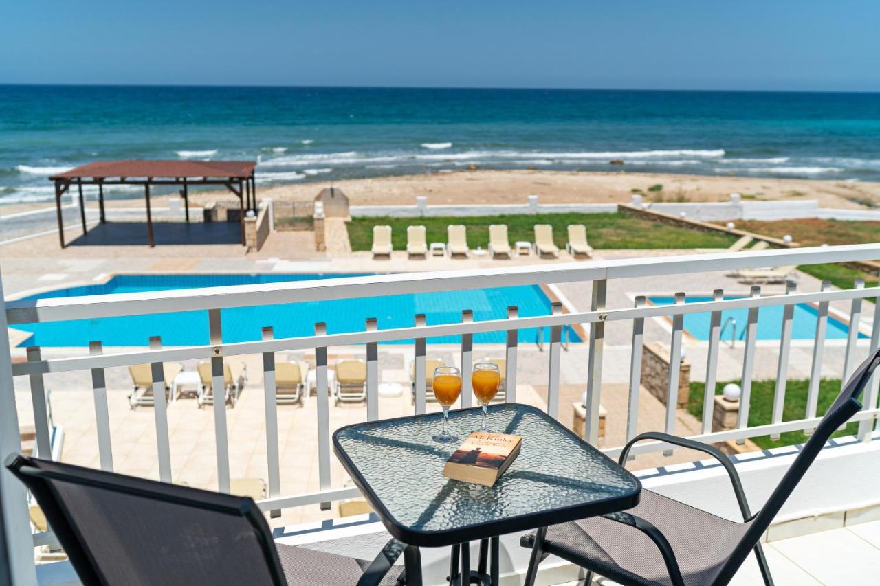 Azure Seaside Apts Magnisia Екстер'єр фото
