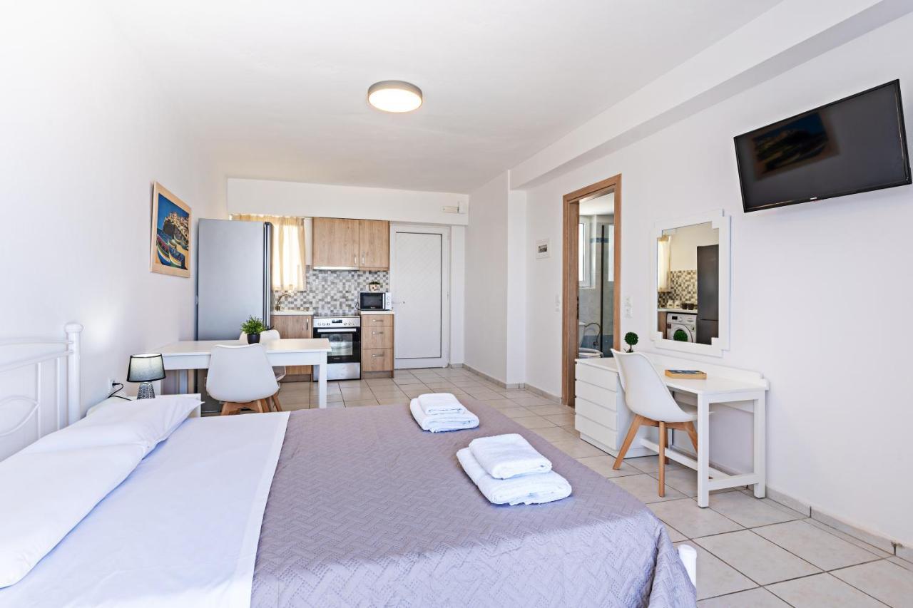 Azure Seaside Apts Magnisia Екстер'єр фото