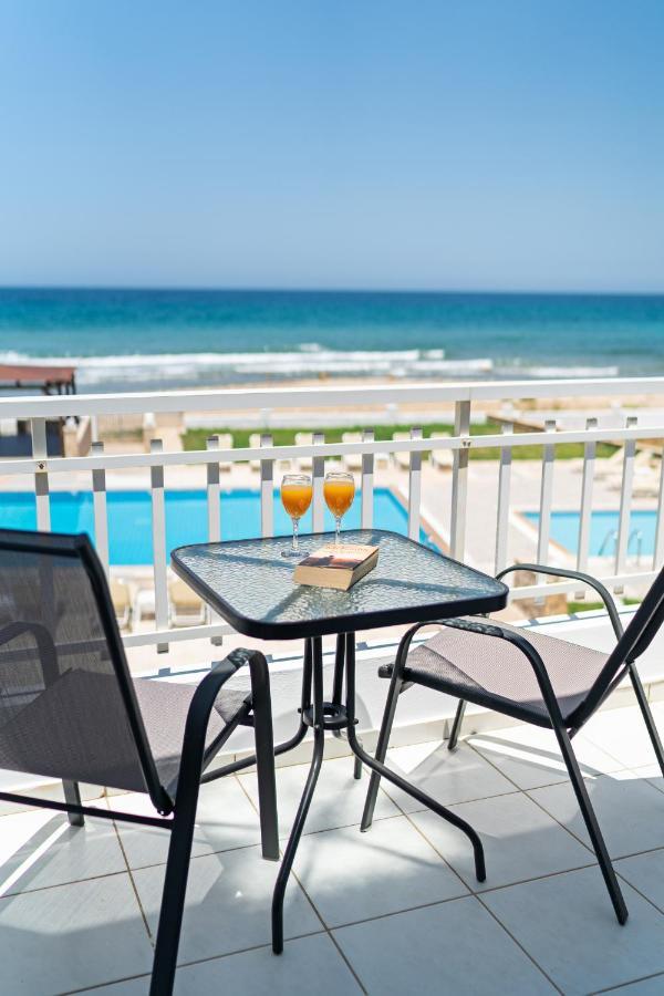 Azure Seaside Apts Magnisia Екстер'єр фото