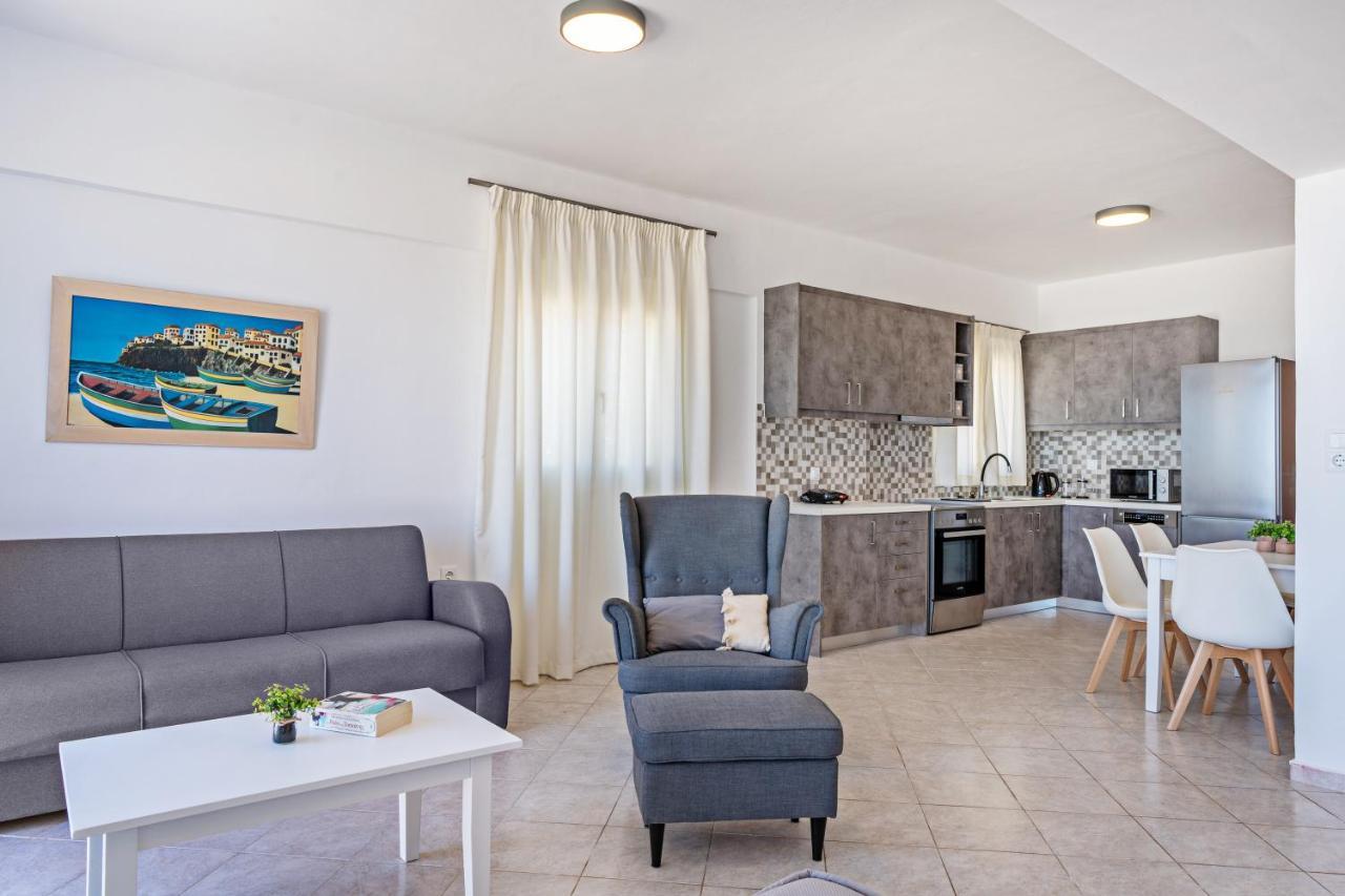 Azure Seaside Apts Magnisia Екстер'єр фото