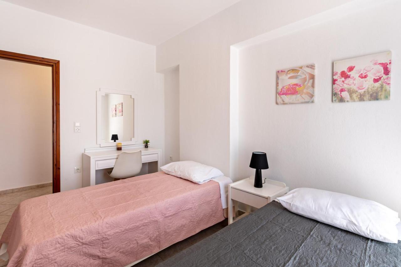 Azure Seaside Apts Magnisia Екстер'єр фото
